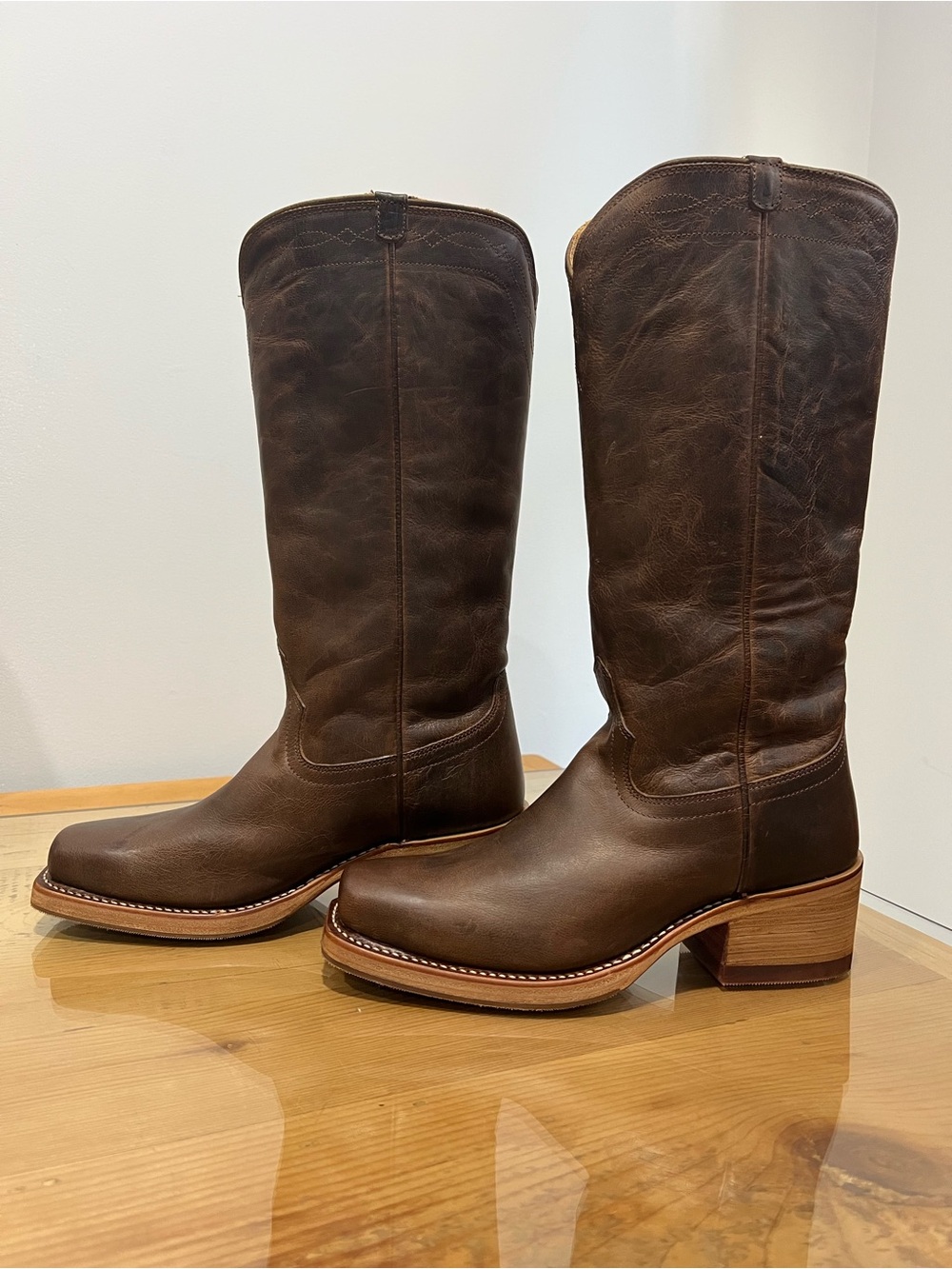 Tecovas The Charlie cafe Goat  Leather Heeled Western Boots Brown size 7!